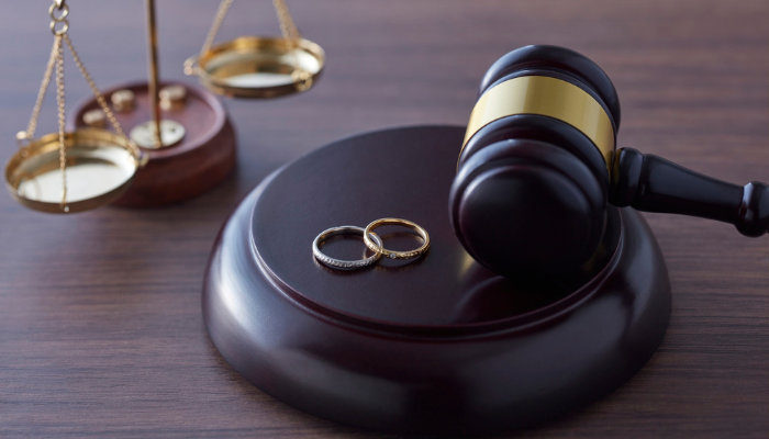 What to Expect in Your First Divorce Consultation